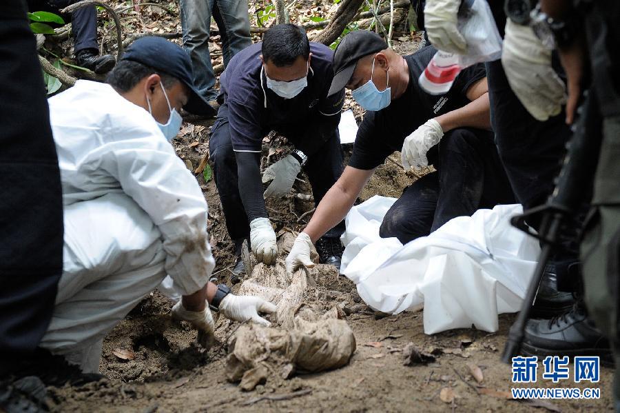 （国际）（2）马来西亚发现上百处疑似偷渡者乱坟