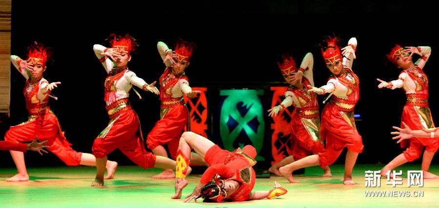 （XHDW）（1）马来西亚沙巴州第七届民俗舞蹈赛落幕