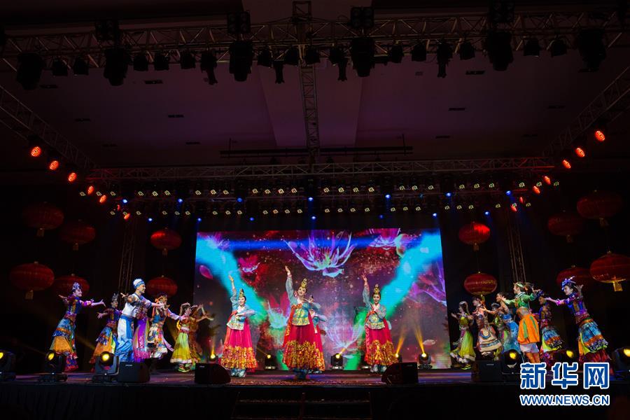 （XHDW）（6）“文化中国·四海同春”艺术团在马来西亚古晋演出