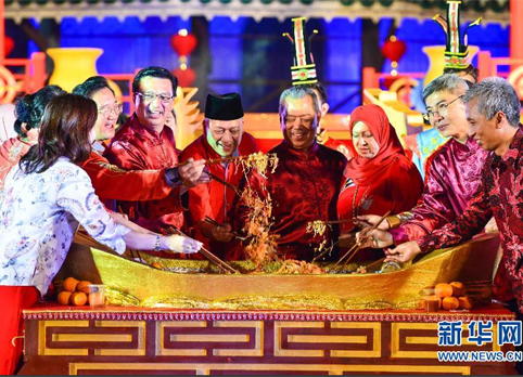 马来西亚举办华人新春团拜文化表演