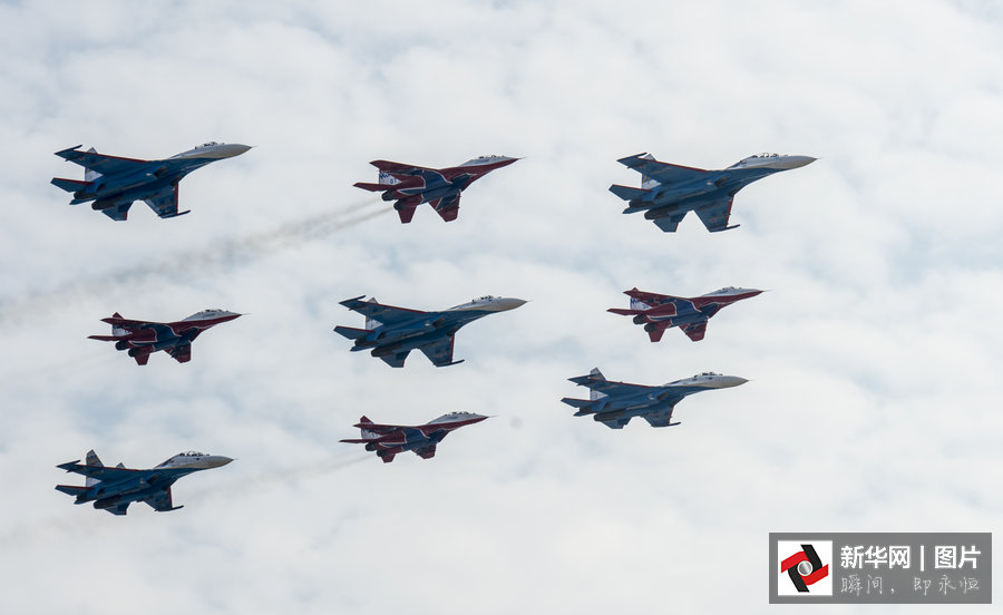 实拍俄卫国战争胜利70周年阅兵彩排