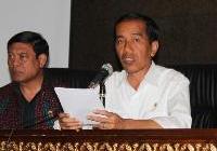 印尼总统佐科要求救援机构全力搜寻失联亚航客机（高清组图）