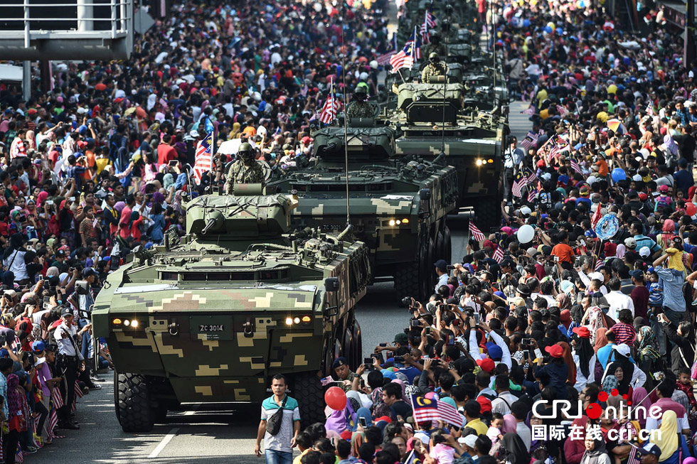 马来西亚举行阅兵式庆祝第59个国庆日组图